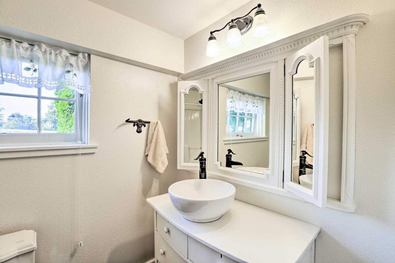 Ferndale Cottage On Private 20 Acre Farm! Bagian luar foto
